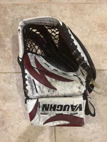 Vaughn Velocity 7000 Goalie Glove