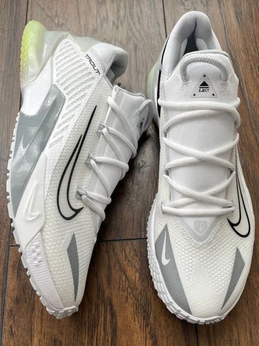 Size 11 Men’s Nike Force Zoom Trout 8 Turf Baseball Shoes White Grey