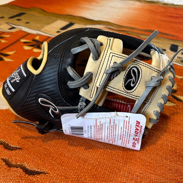 Rawlings Heart of the Hide R2G 11.5 Baseball Glove: PROR204-8BWSS