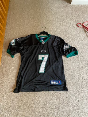 Michael Vick eagles jersey