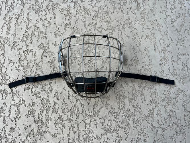 Used Small CCM Fitlite Full Cage