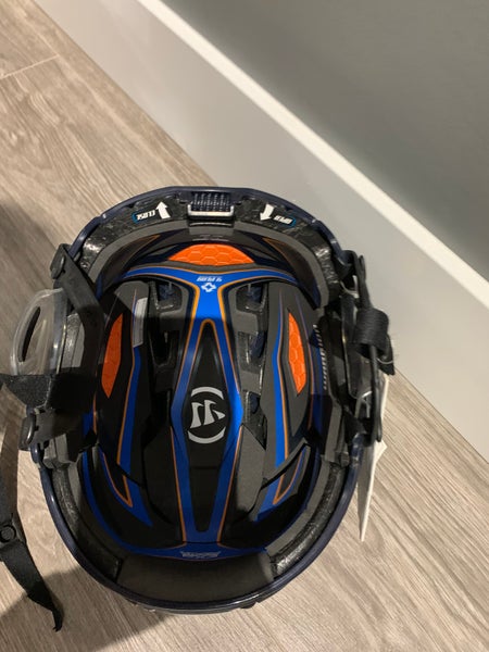 New Medium Warrior Krown PX3 Helmet