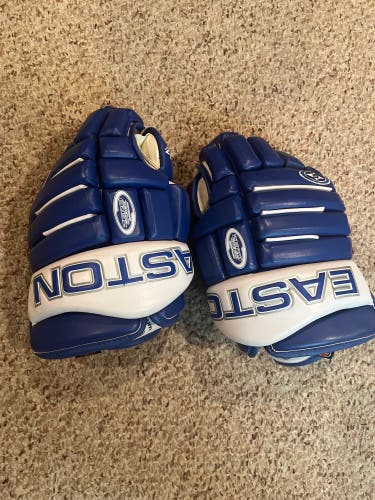 Easton 14” Hockey gloves