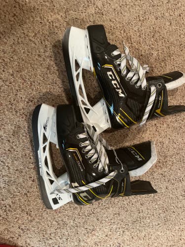 CCM As3pro skates 7.5 D used once