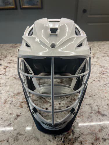 Player's Cascade S Helmet