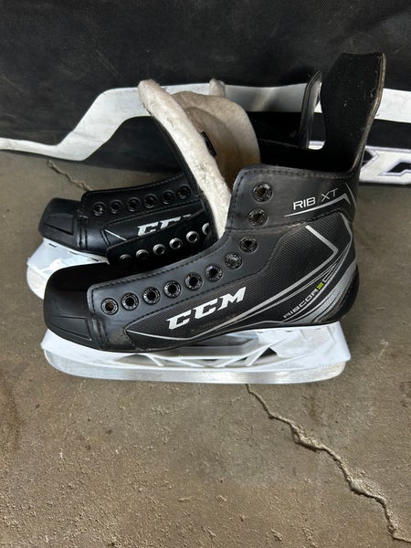 New CCM Regular Width Size 5 RibCor RIB XT Hockey Skates
