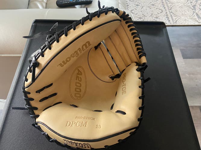 Wilson A2000 DPCM PRO STOCK catchers glove