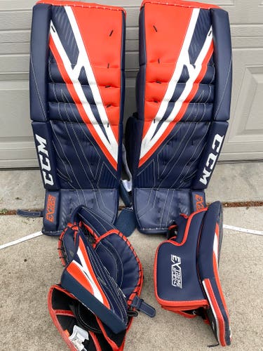 Used 32" + 1 CCM Regular Extreme Flex 4 Goalie Full Set