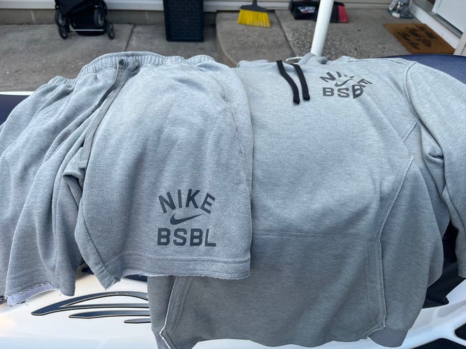 Nike Bsbl clothing