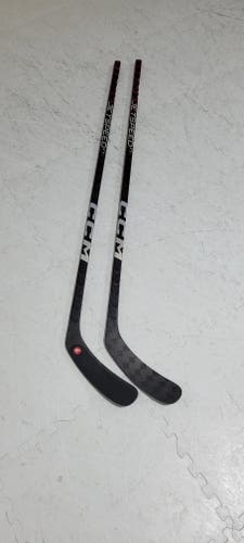 PAIR OF ***** NEAR NEW! Intermediate CCM Left Hand JetSpeed FT5 Pro Hockey Stick P29