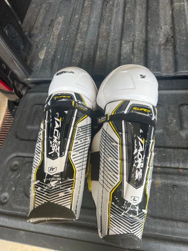 CCM Supertacks Shin