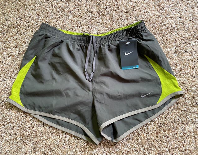 New Nike Athletic Running gray green Shorts wz gray under Shorts & pocket.S/P/CH