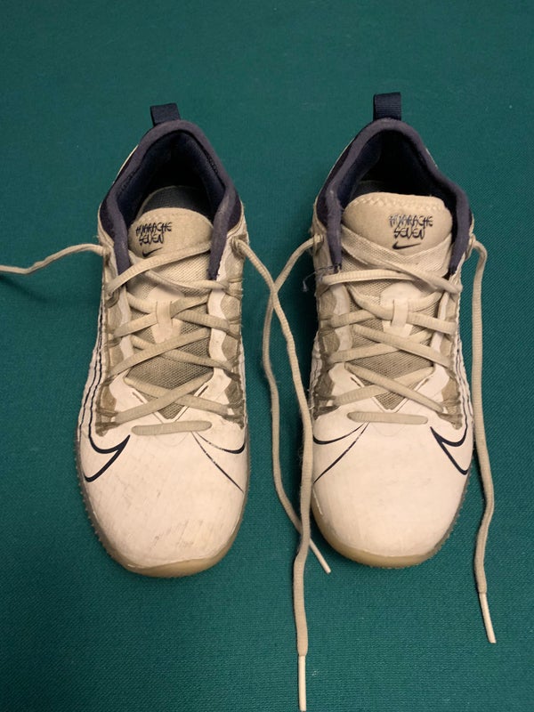 Nike lacrosse turf shoe