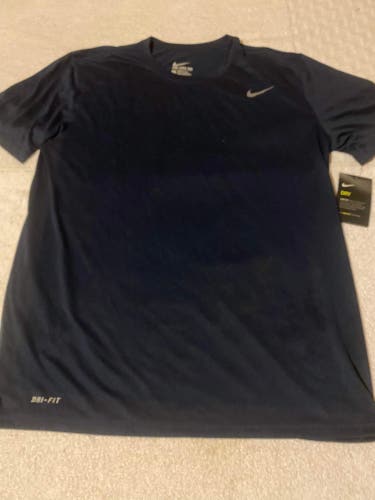 Nike Dri Fit The Nike Tee Men’s Large Navy Short Sleeve Shirt New