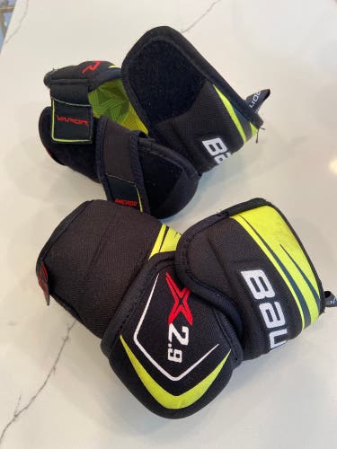Used Bauer elbow pads