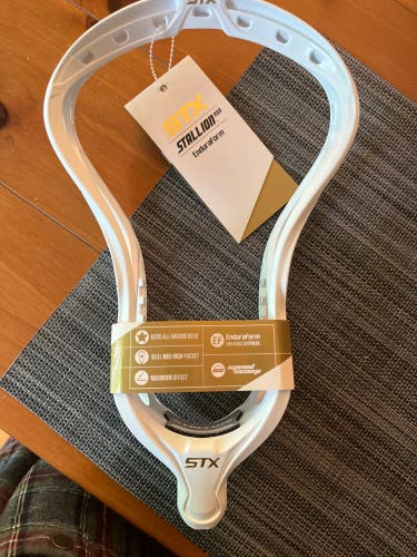 New STX Stallion 900 Lacrosse Head