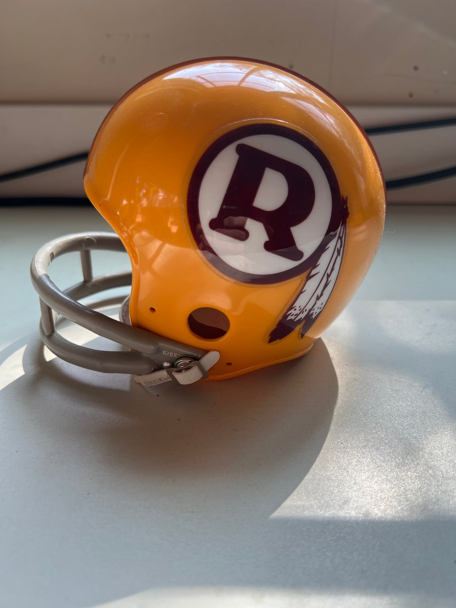 WASHINGTON REDSKINS Riddell ProLine VSR-4 Mini Football Helmet – SPORTSCRACK