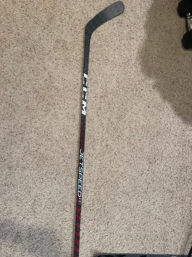 Intermediate Right Handed P29  JetSpeed FT5 Pro Hockey Stick