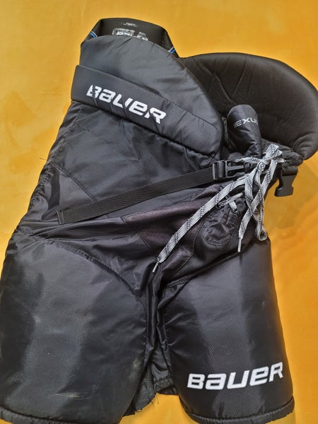 Senior Used Small Bauer Nexus