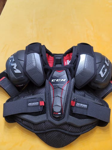 Senior Used Small CCM JetSpeed FT1 Shoulder Pads