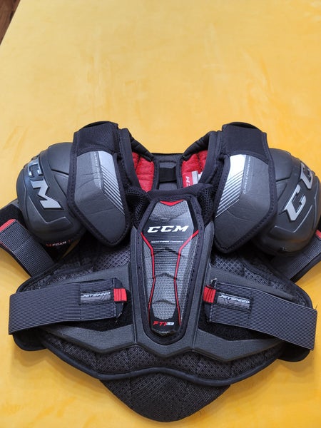 Senior Used Small CCM JetSpeed FT1 Shoulder Pads