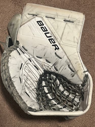 Bauer Mach Senior Goalie Glove