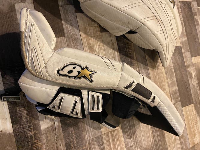 29" Brian's  Gnetik X Goalie Leg Pads
