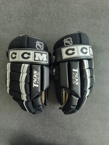 Vintage CCM Tacks 492 Gloves 14"
