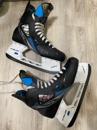 True Regular Width  Size 9 TF9 Hockey Skates