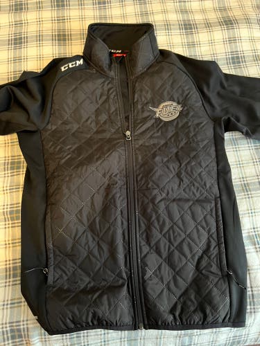 Black Used Medium CCM Jacket - Junior Fuel