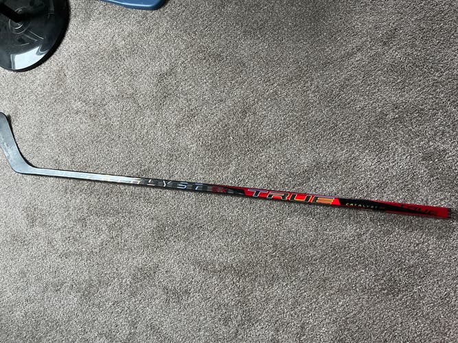 Pro stock True Catalyst 9X Hockey Stick