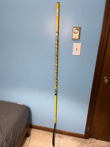 RESERVED 2 Warrior St Louis Custom Yellow 85 Flex Right Hand Hockey Sticks