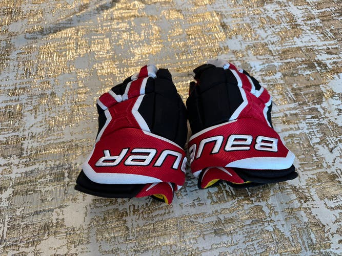 Bauer 13" Supreme s190 Gloves