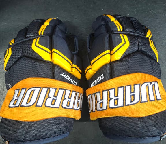Warrior 11"  Covert QRE3 Gloves