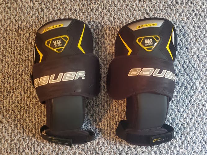 Bauer Supreme Hockey Goalie Knee Pads SR