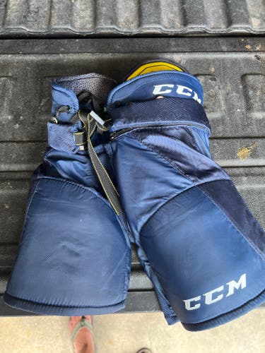 Youth Large CCM  Super Tacks AS1 Hockey Pants