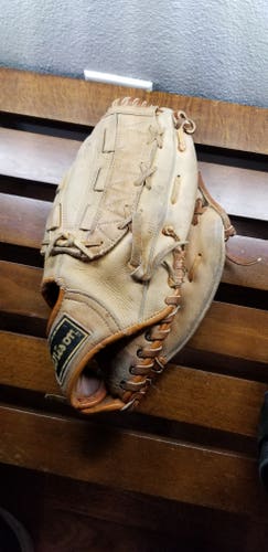 Used Wilson Right Hand Throw Softball Glove 13"