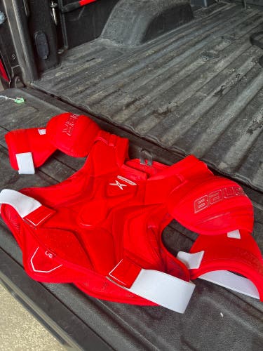NEW! Large Bauer Vapor XR Red Shoulder Pads