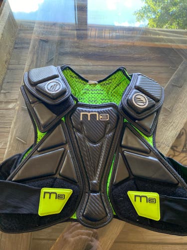 Used Medium Maverik M3 Speed Pad Shoulder Pads