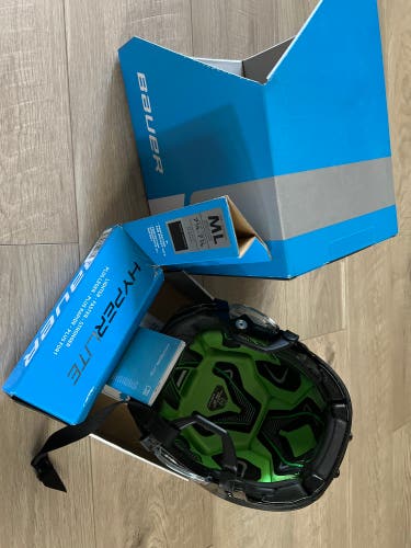 Bauer Hyperlite ML helmet Black