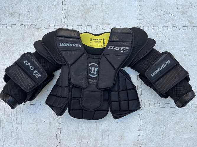 Warrior R/GT2 intermediate medium - large goalie chest protector
