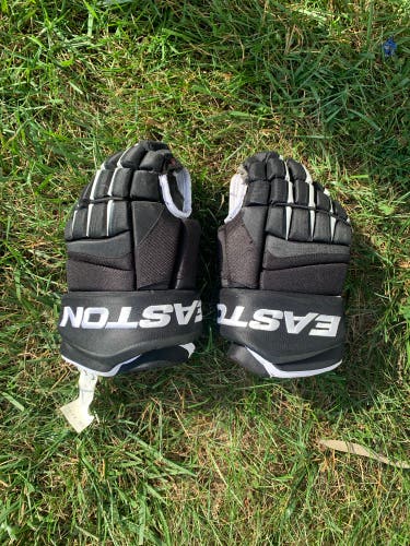 Easton 13" Mako Gloves