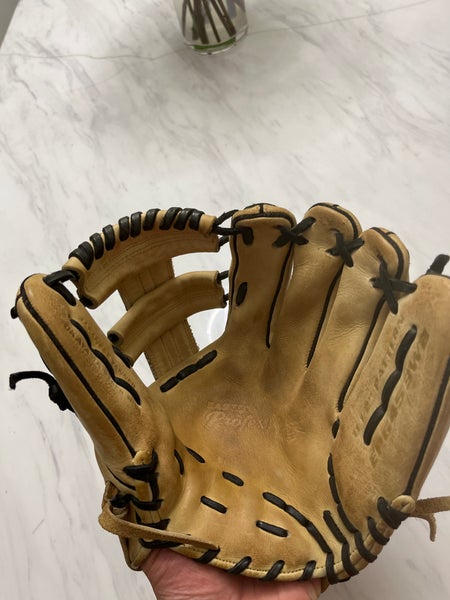 SSK JB9 Javier Baez Youth Baseball Glove 11.5 Right Hand Throw