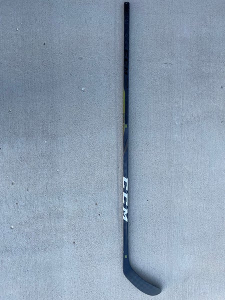 Senior Right Handed P28 RibCor Trigger 3D PMT Hockey Stick