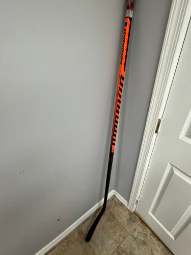Used Intermediate Warrior Right Handed Covert QR5 Pro Hockey Stick W03