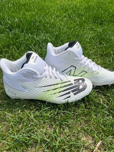 White Men's Molded Cleats Mid Top Rush