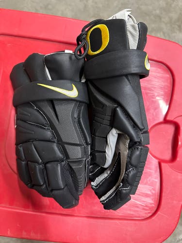 Brand New Oregon Nike Vapor Elite Lacrosse Gloves