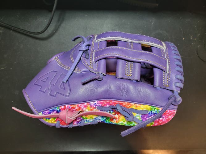 44 Pro RHT Infield Signiture Series 11.75"