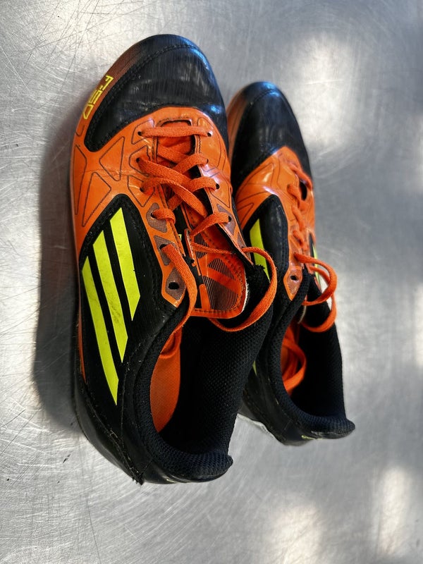 Used Adidas F-50 Junior 03.5 Cleat Soccer Outdoor Cleats
