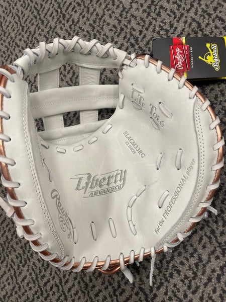 Rawlings Liberty Advanced 33” Fastpitch catch gloves